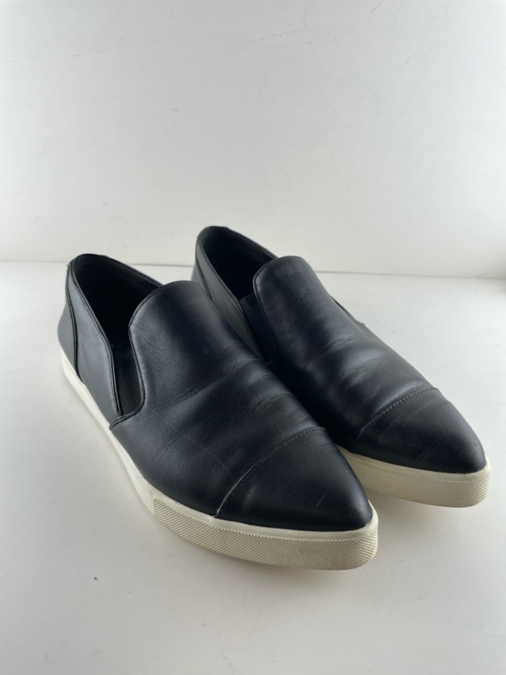 Vince Black Leather Slip-On Sneakers Loafers Size 7 Minimalist